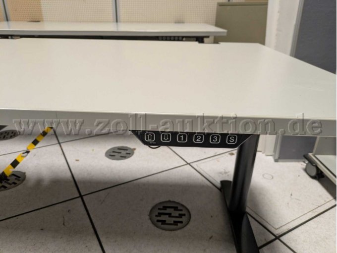 Schreibtisch_König+Neurath_1