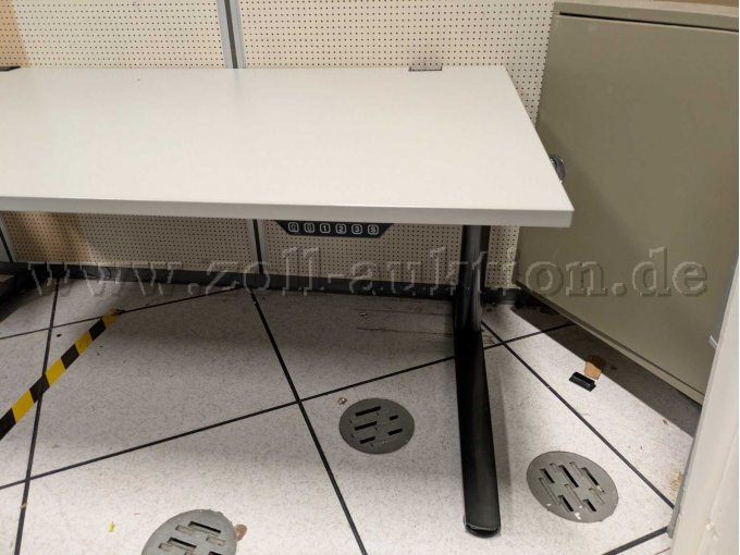 Schreibtisch_König+Neurath