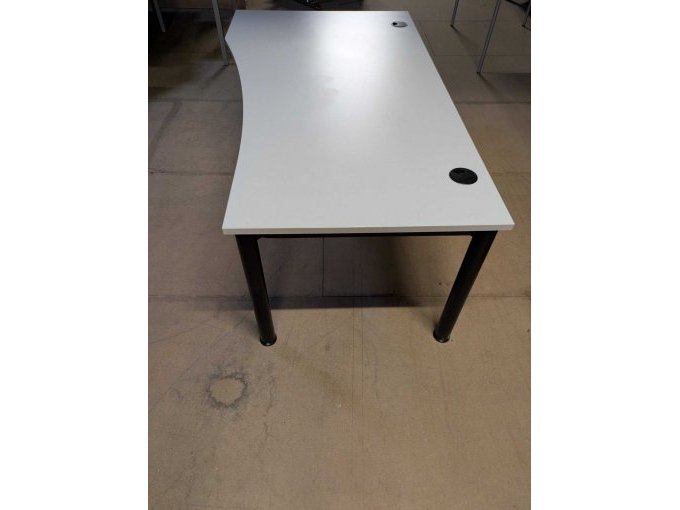 Ansicht Schreibtisch seitich 2