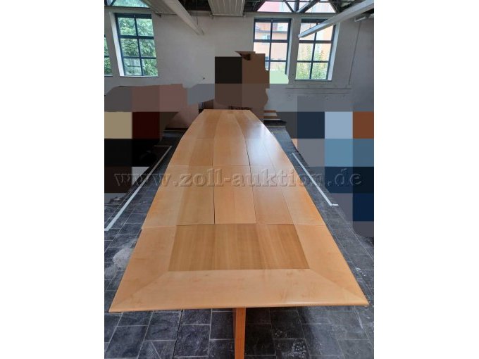 Gesamtansicht stirnseitig