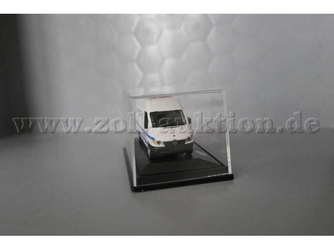 Schuco Modellauto MB/Dodge Sprinter Van NYPD Task Force, 1:87 Ansicht von vorne