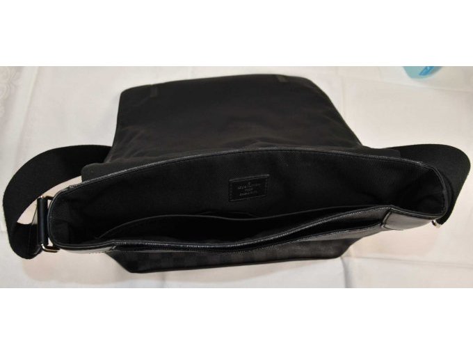 Sicht in die Tasche