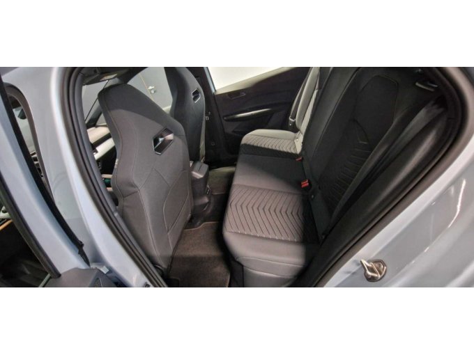 Innenraum hinten links