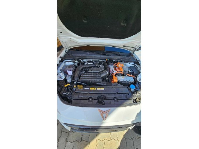 1 Seat CUPRA LEON SP E-HYBRID150 – foto 4 – kavel bij Zoll-Auktion, Karlsruhe