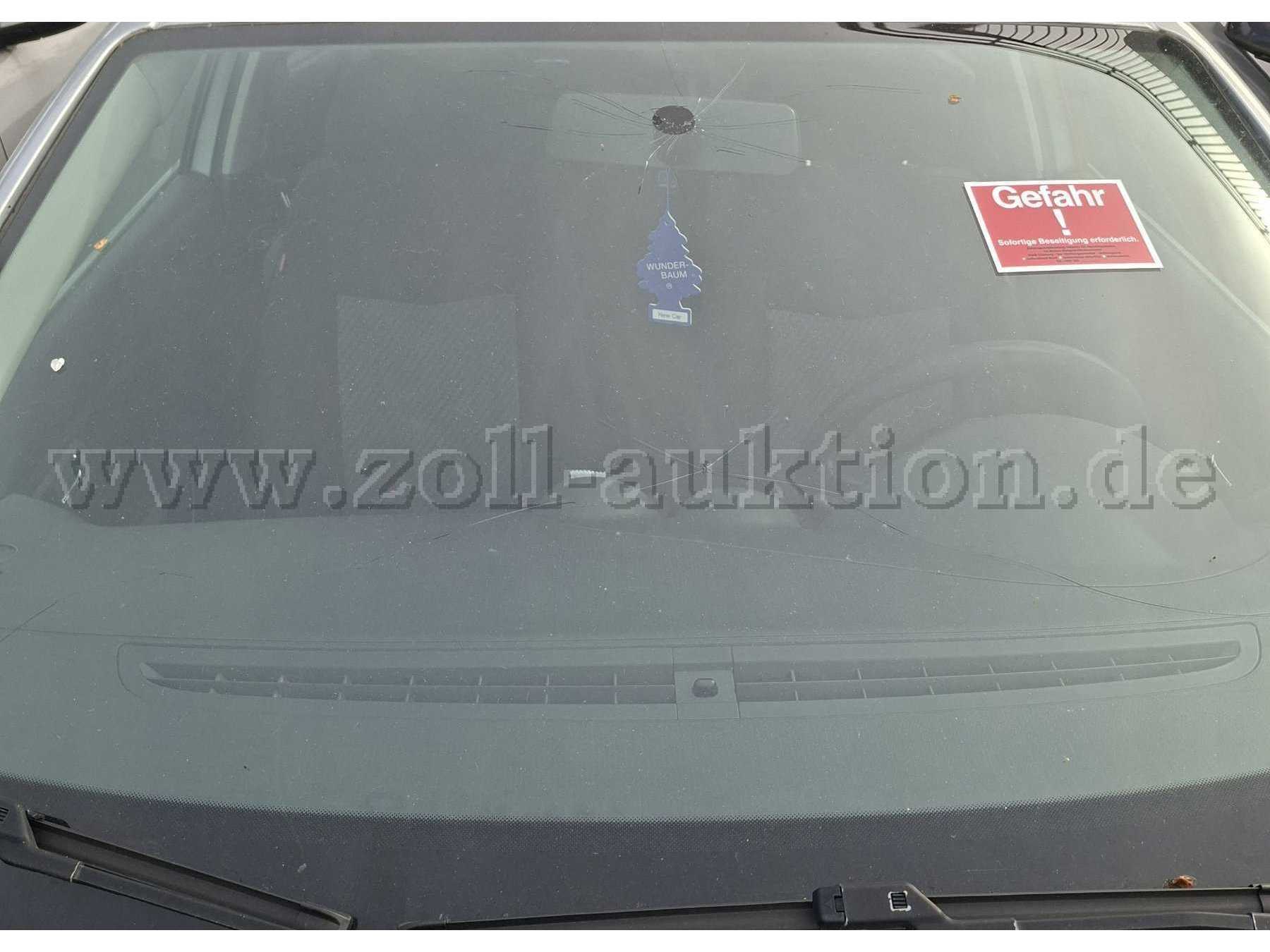 defekte Windschutzscheibe