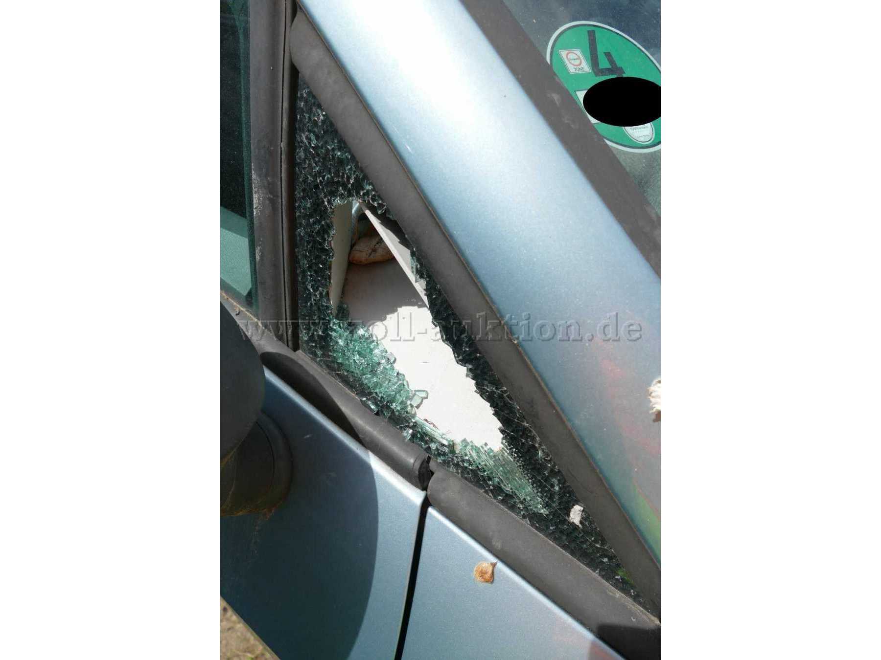beschädigt