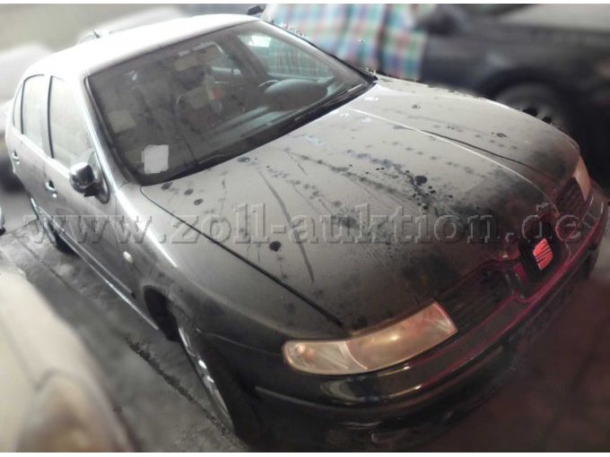 Seat Frontseitenansicht Beifahrerseite