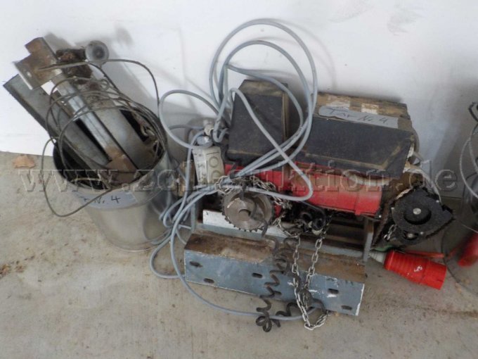 Detailbild Motor und Bauteile