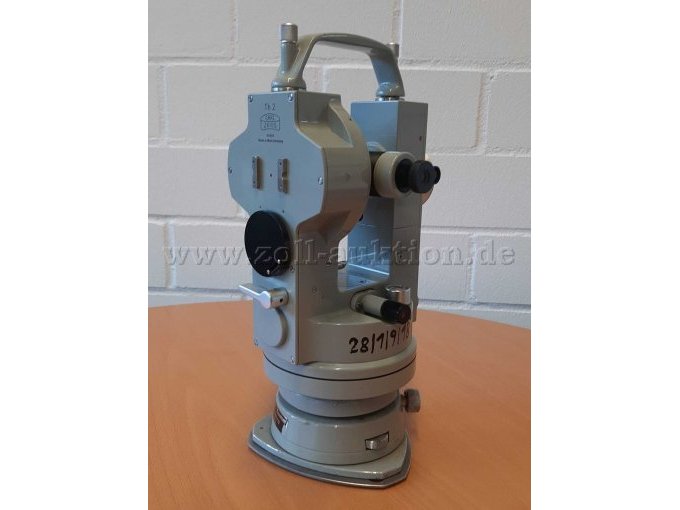 Instrument Hinten seitlich -2-