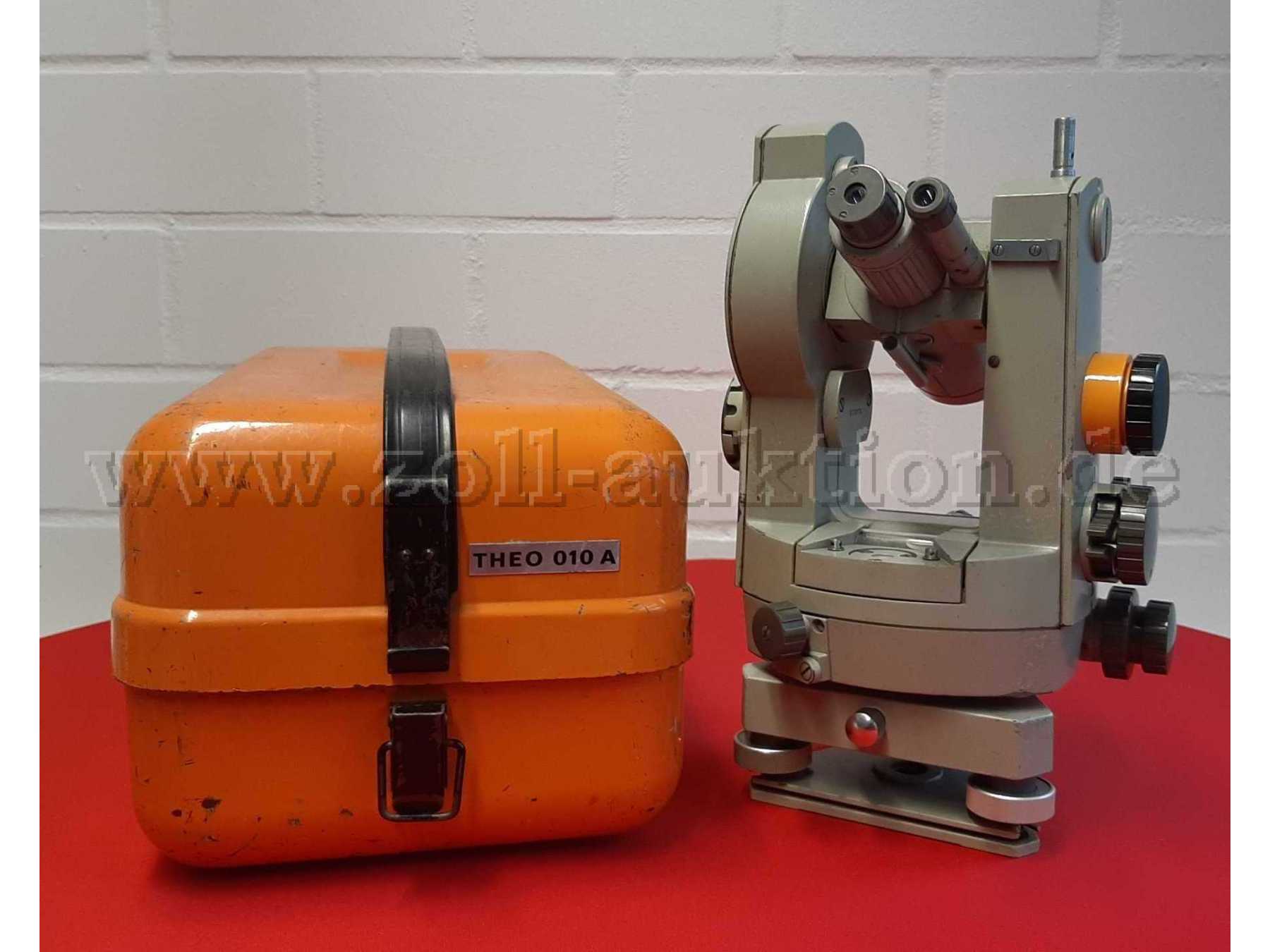 Instrument und Transportbehälter