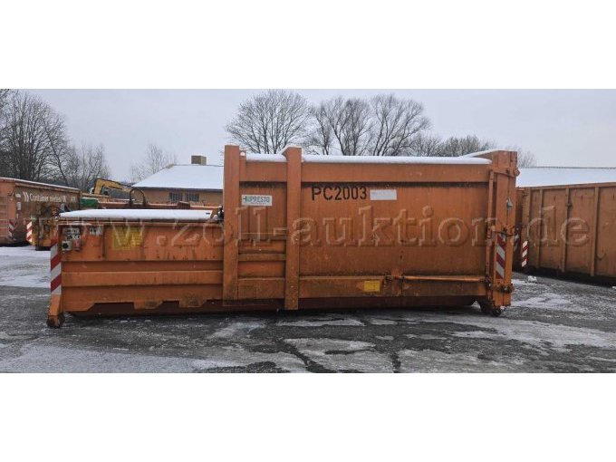 Container von der Seite.