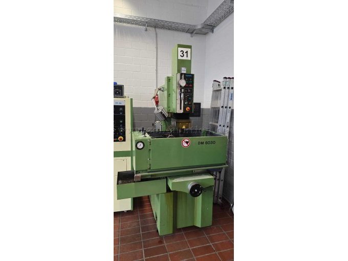 Frontansicht Maschine