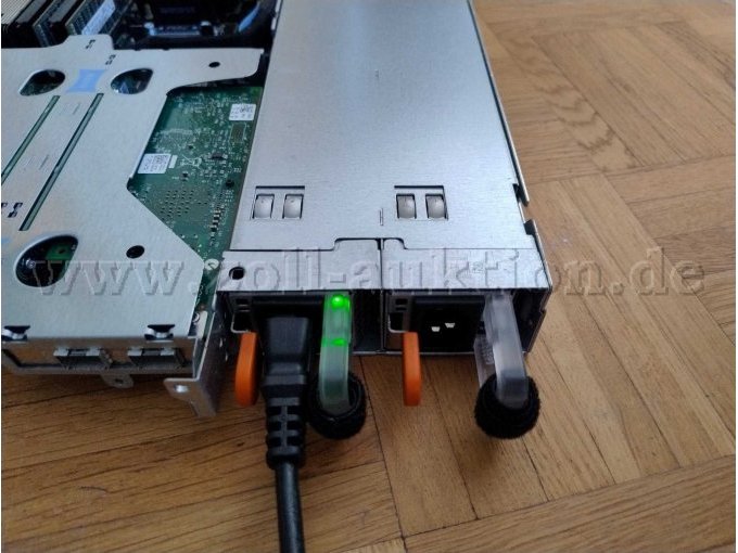 2x Netzteil im Gerät