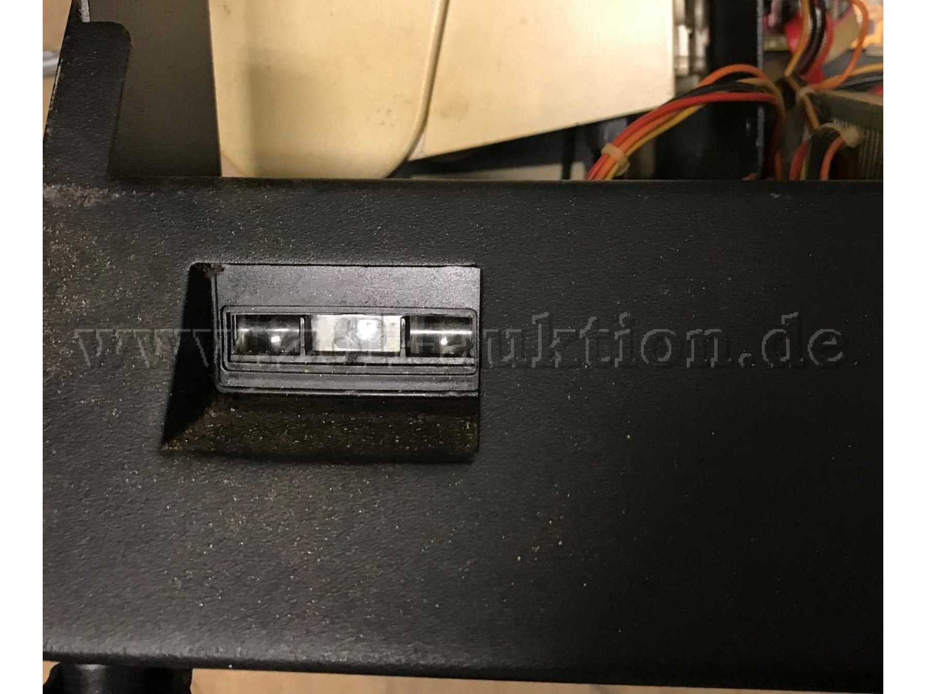 Im Frontbereich eingebauter Scanner.