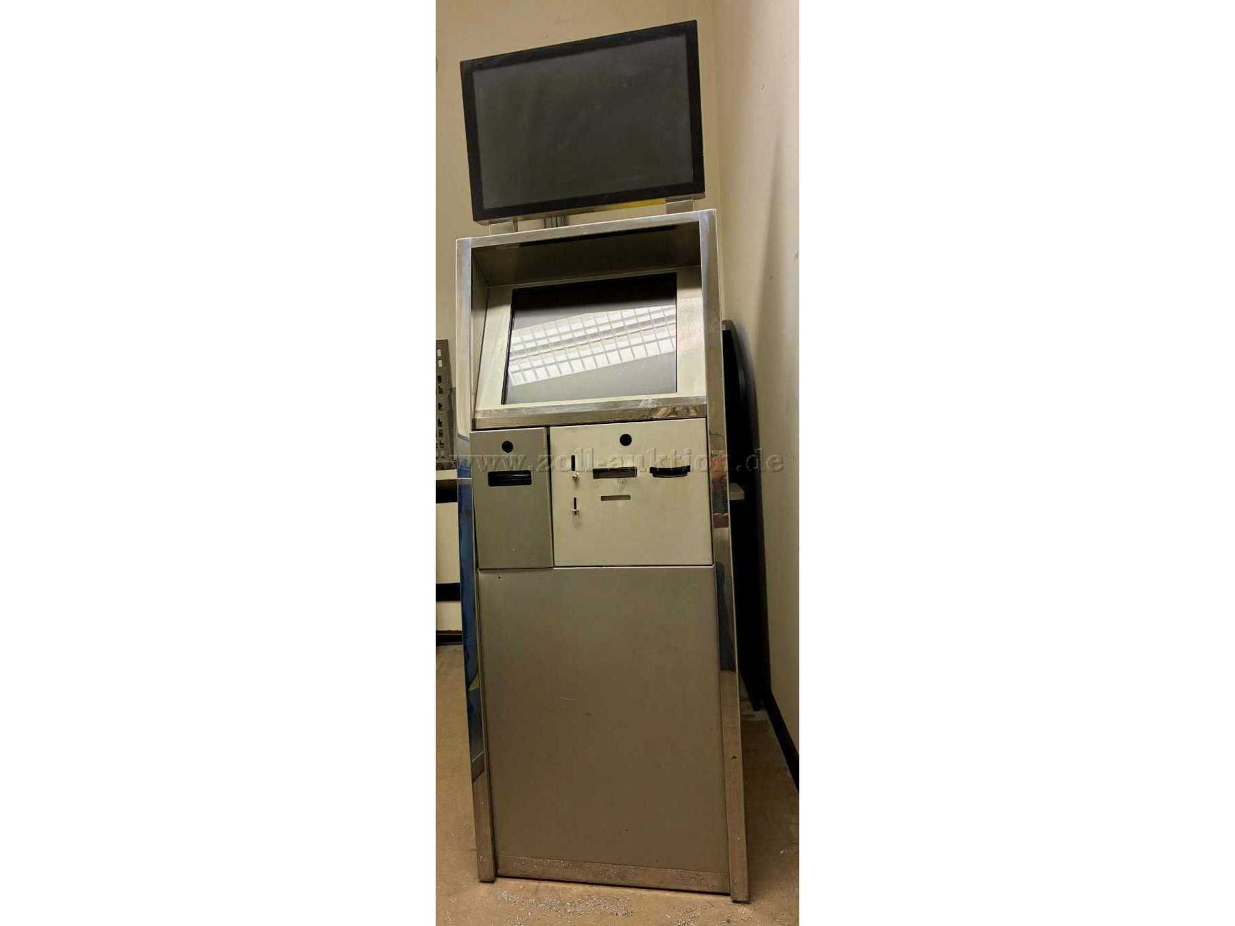 Vorderseite des Automaten