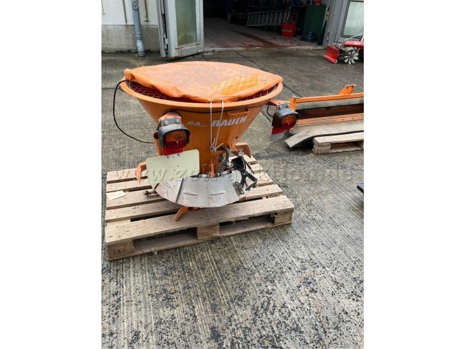 Sand- und Salzstreuer