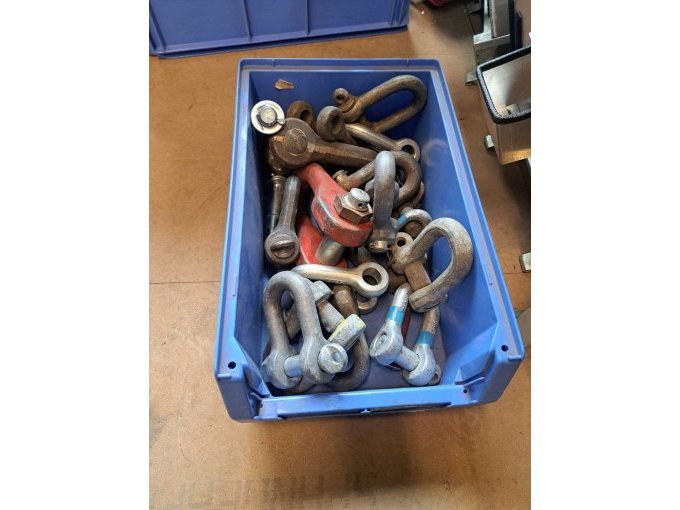Ansicht aller Schäkel
