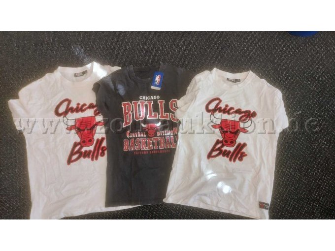 3 T-Shirts von vorne