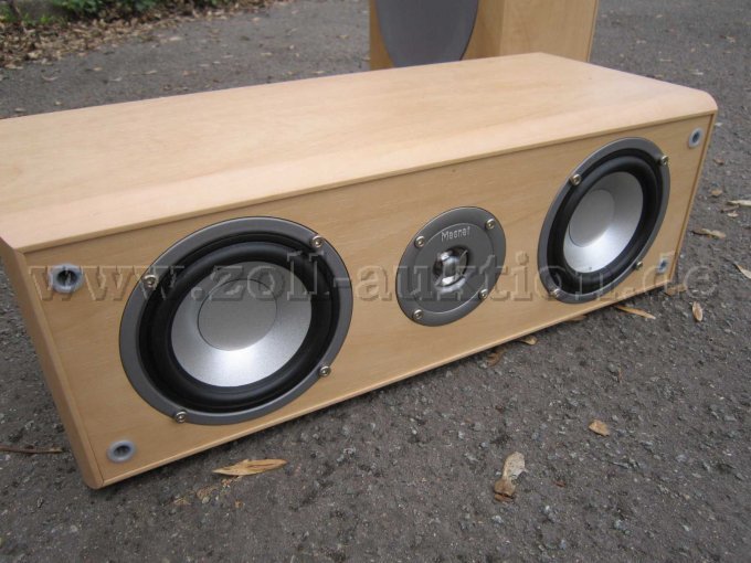 Center ohne Verkleidung