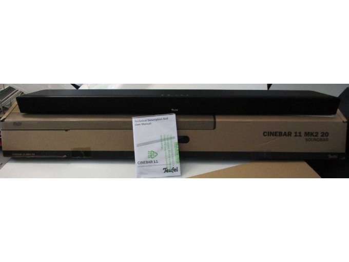 Soundbar auf Karton.