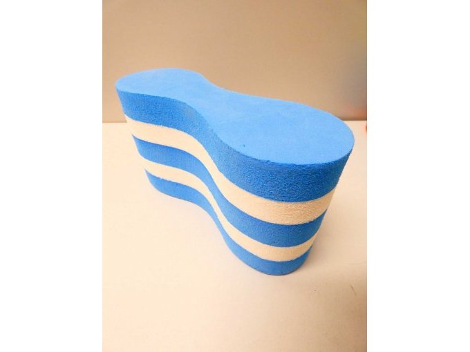 1 Pullbuoy_ Gesamtansicht