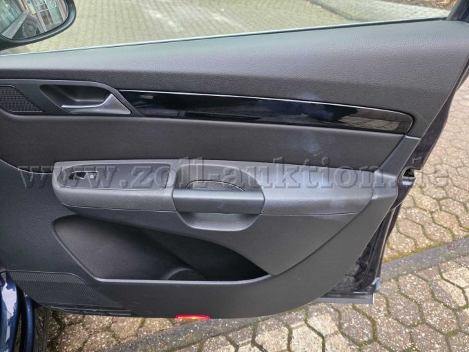 Türverkleidung verfärbung