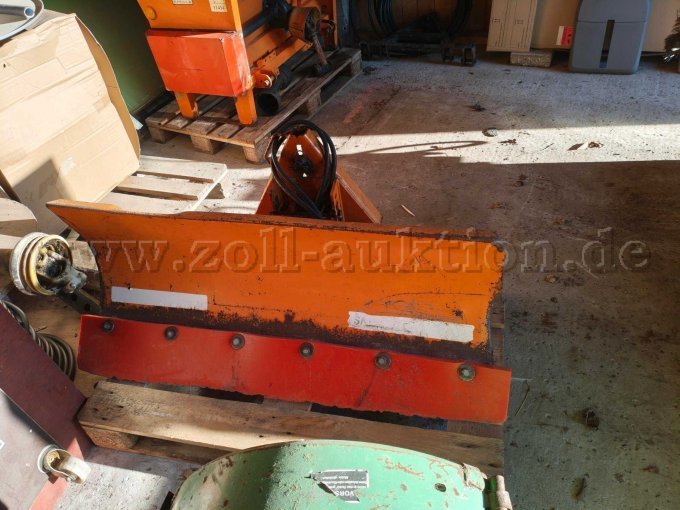 1 Shibaura HST 324 (trekkrachtmachine met achterwielaandrijving) – foto 14 – kavel bij Zoll-Auktion, Schömberg