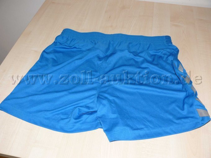 Short von hinten