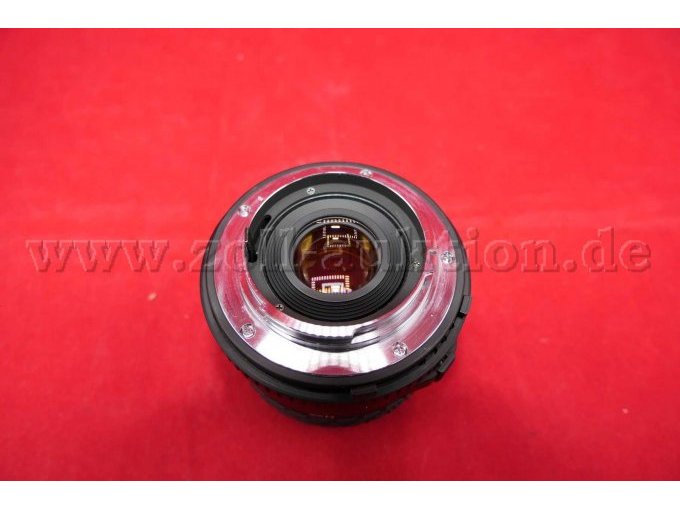 Detailaufnahme des Verschluss ohne Kappe von schräg oben