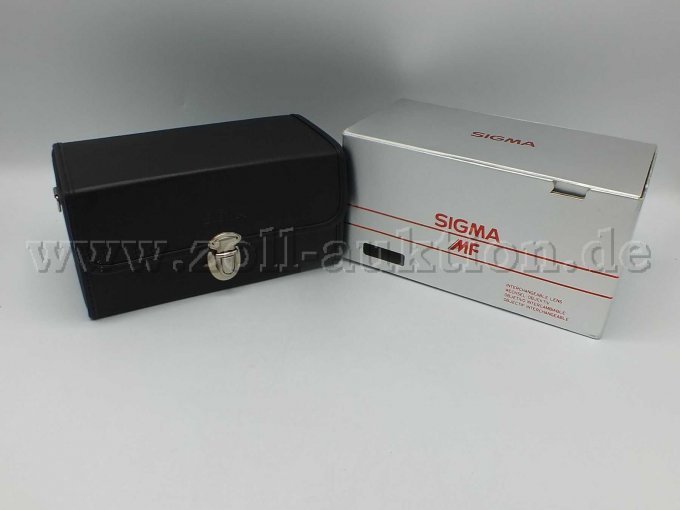 Ansicht des Zubehör und der OVP