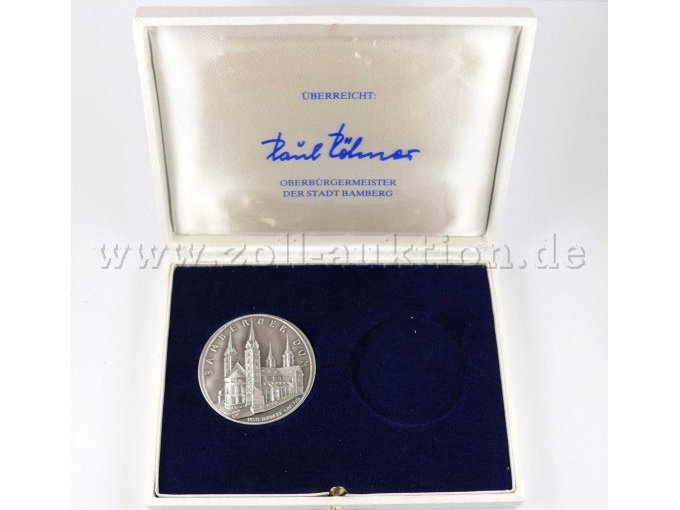 1 Silbermedaille (1000´er) -Bamberger Dom 1987- mattiert, im Etui