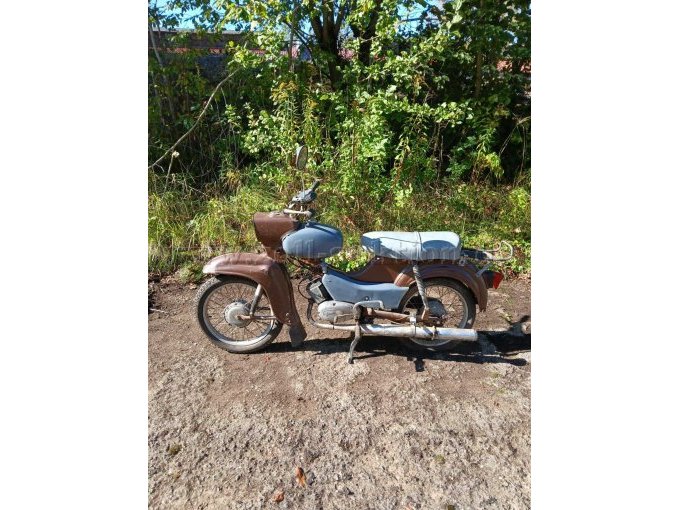 Simson von der Seite links
