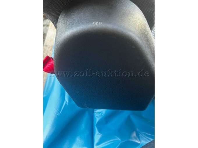 Einzelsitz Nr. 1 Gebrauchsspuren