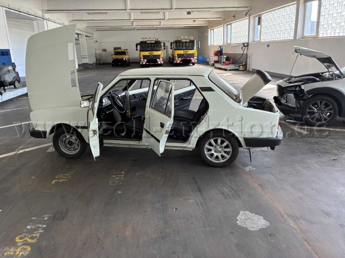 Ansicht Fahrerseite