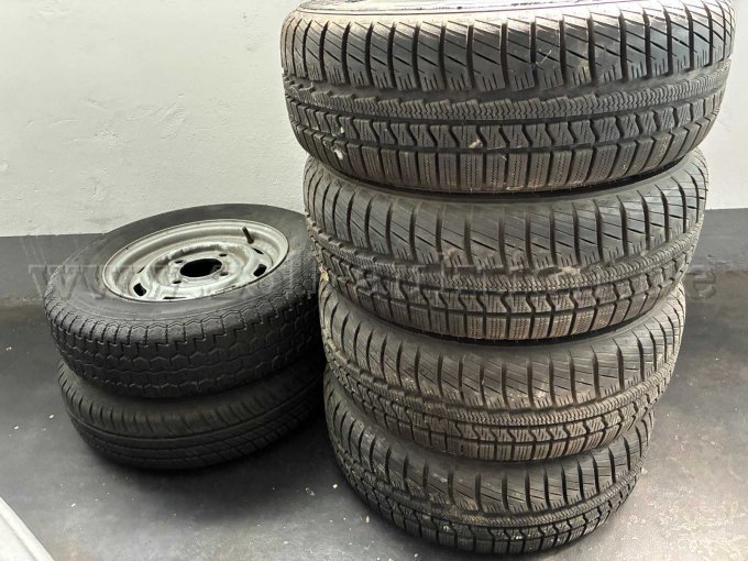 6 passende Felgen mit Bereifung