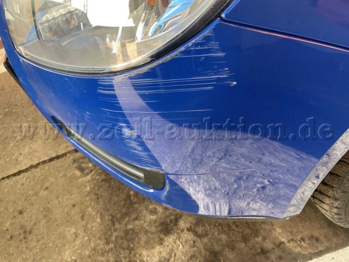 Anfahrschaden Stoßstange vorne links