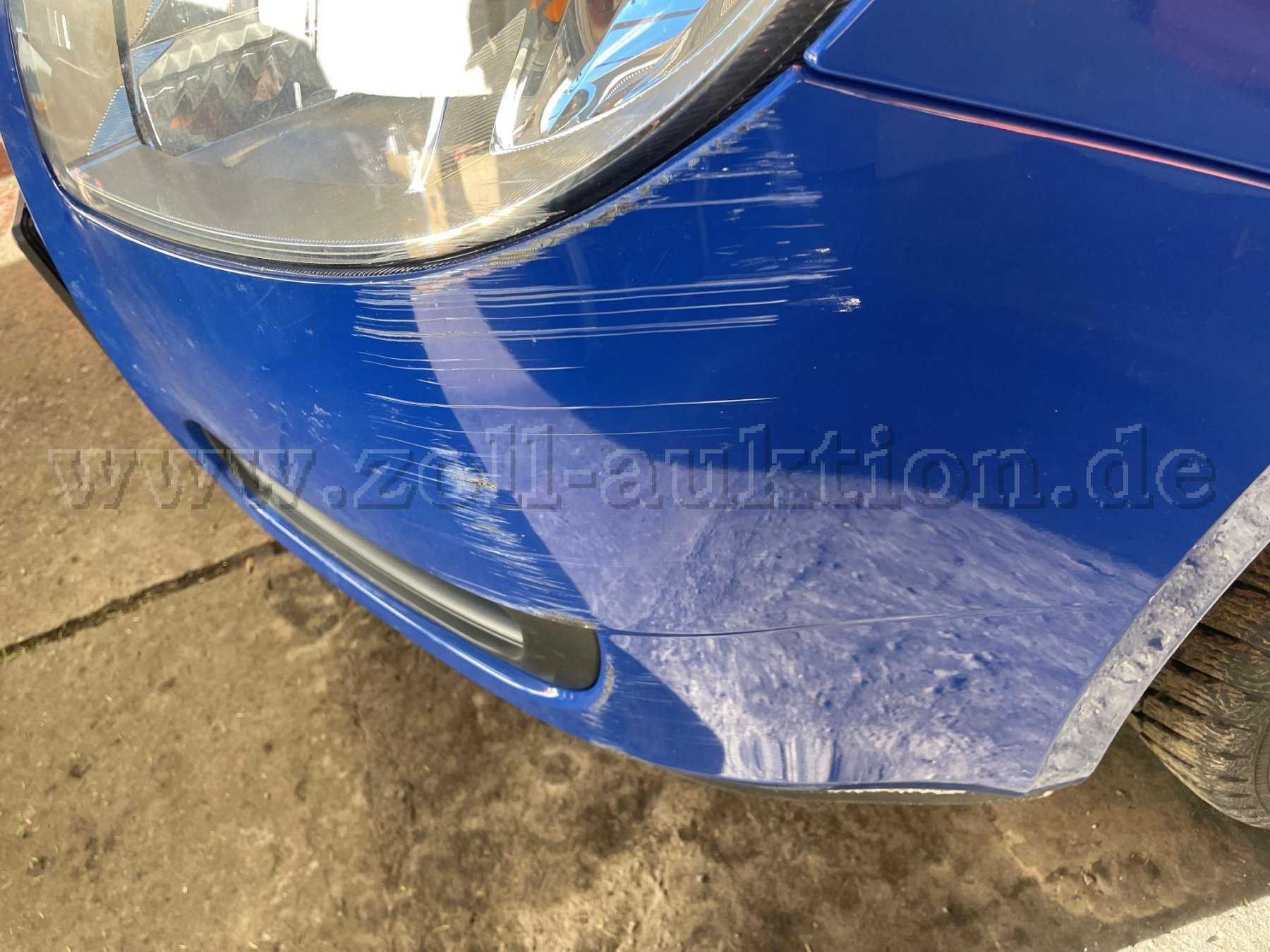 Anfahrschaden Stoßstange vorne links