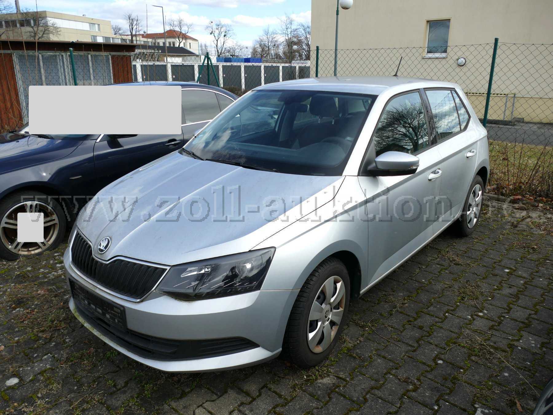 1 Skoda Fabia 1.2 TSI Ambition