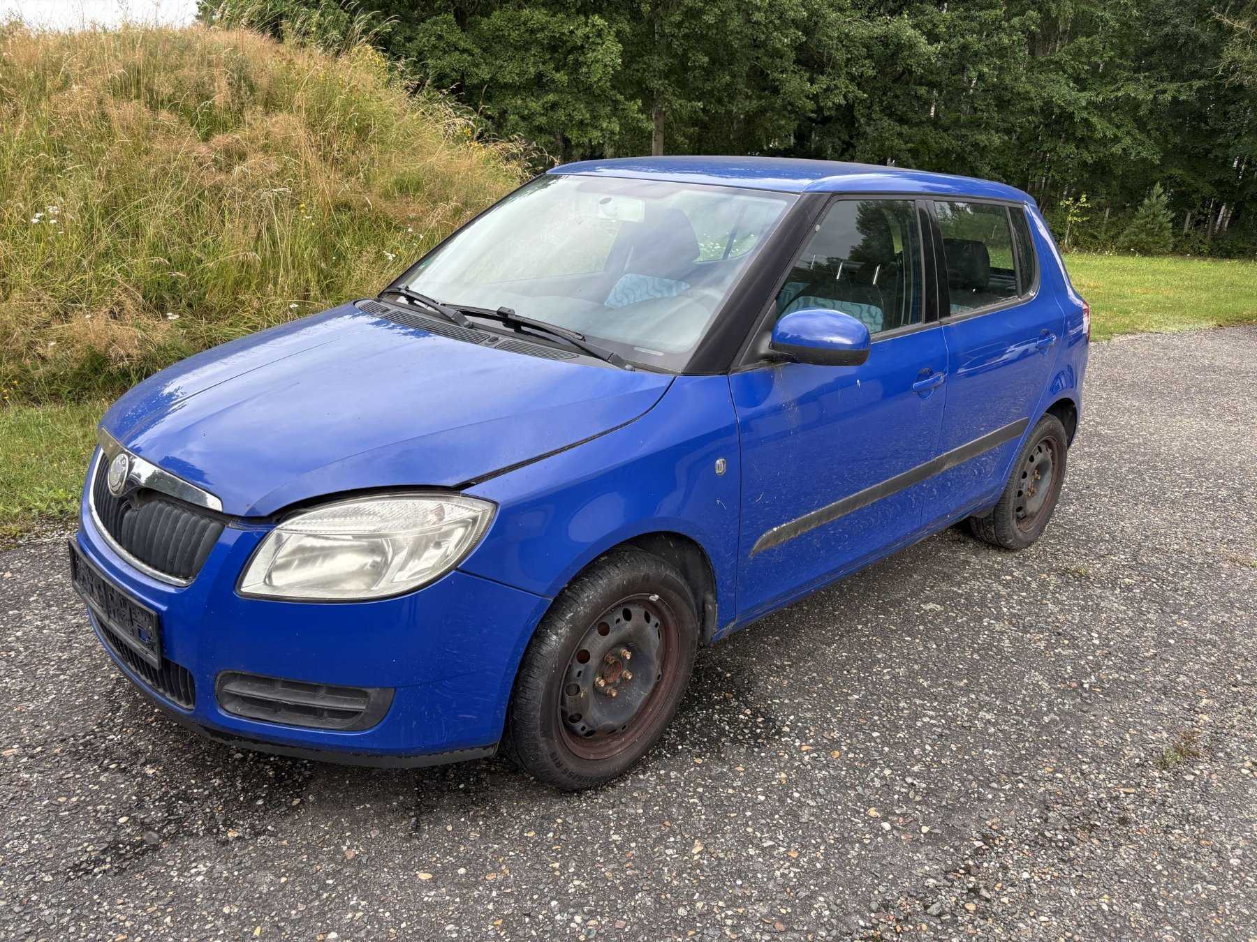 Frontansicht seitlich