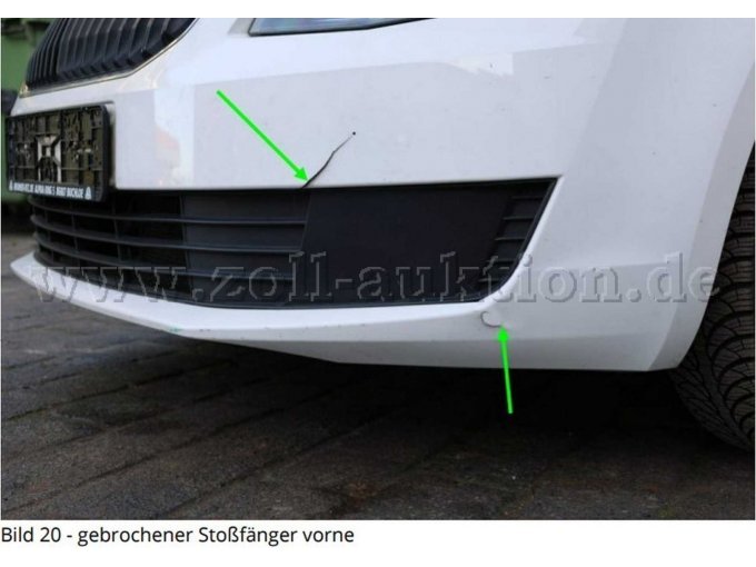 Beschädigung Stoßfänger vorne links