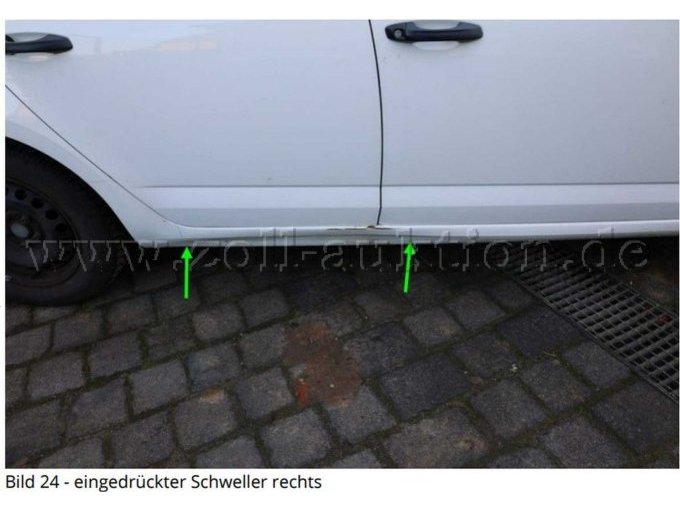 Beschädigung  Schweller rechts