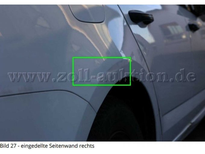 Beschädigung Seitenwand rechts