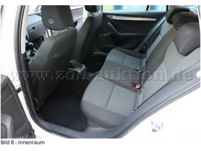 Innenraum links hinten