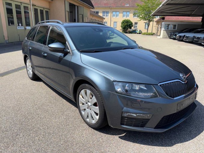 1 Skoda Octavia Combi RS (5E) 2.0 TDI Green tec – foto 3 – kavel bij Zoll-Auktion, Stuttgart