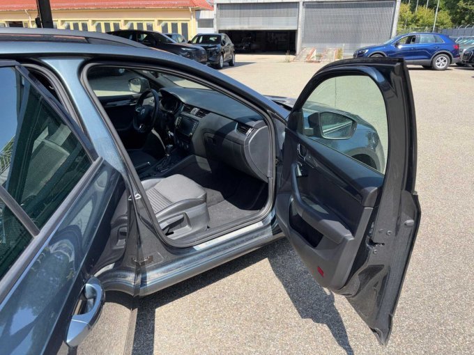 1 Skoda Octavia Combi RS (5E) 2.0 TDI Green tec – foto 13 – kavel bij Zoll-Auktion, Stuttgart