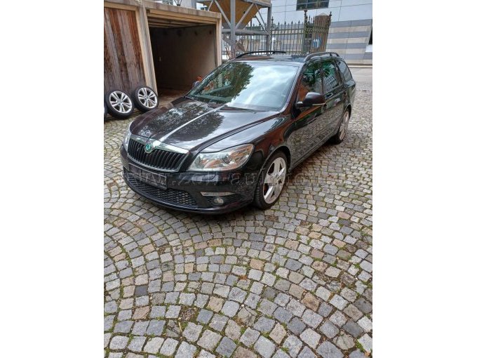 Ansicht Fahrzeug vorne links