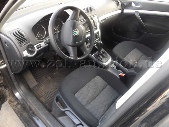 Innenansicht Fahrerseite