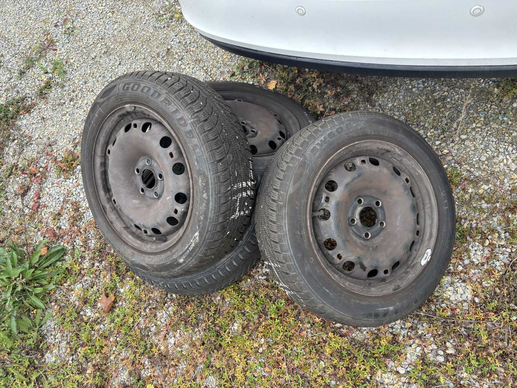 Winterreifen mit Stahlfelgen