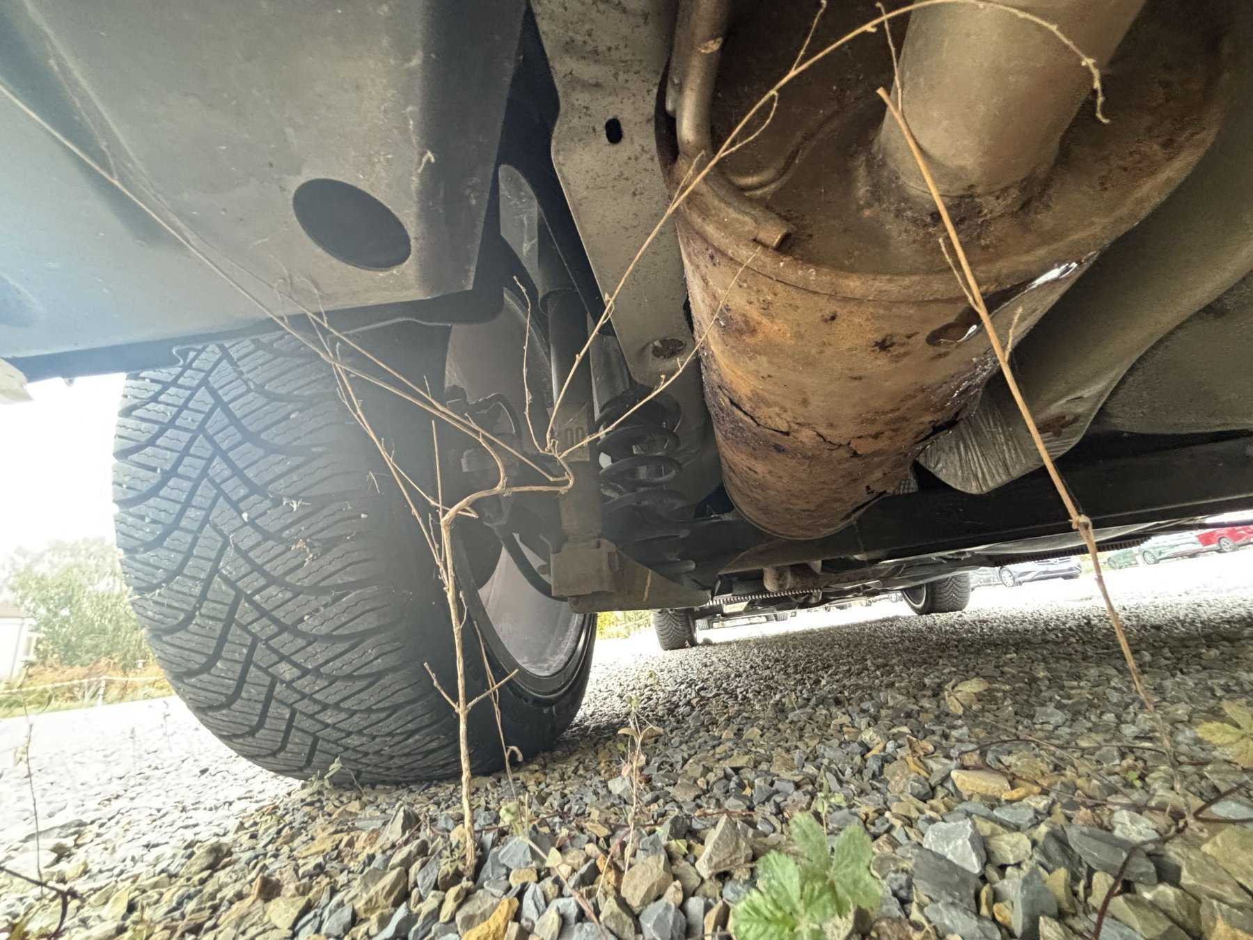 Auspuffanlage/Unterboden