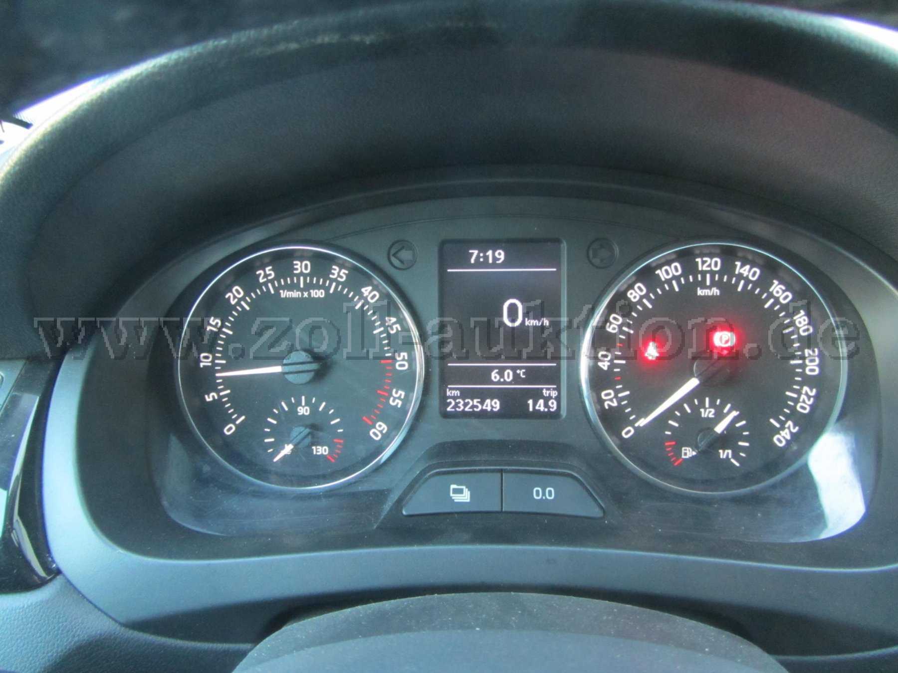 Skoda Rapid, Tachograph
